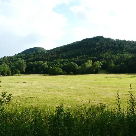 Bed & Breakfast D Hotes Chateau D Arcis Les Granges (Haute-Loire)