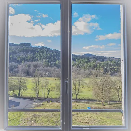 D Hotes Chateau D Arcis Les Granges (Haute-Loire)